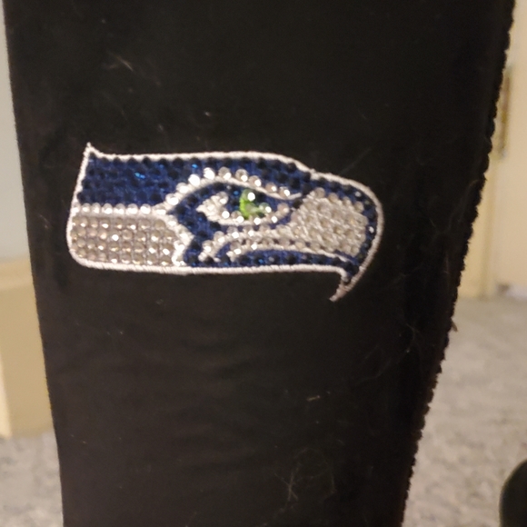Seattle Seahawks Rhinestone Ugg Boot - Picture 3 of 4